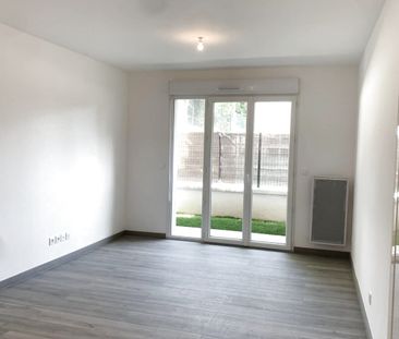 NEUILLY PLAISANCE * AVENUE VICTOR HUGO * - Photo 1