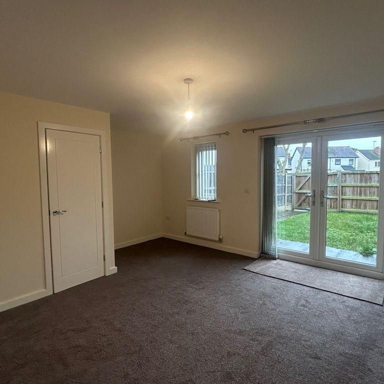 2 bedroom house to rent - Photo 1