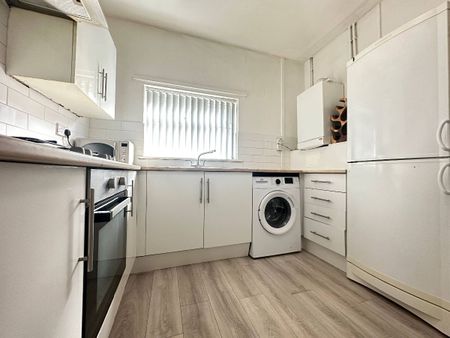 Leopold Road, Kensington, Liverpool. - Photo 4