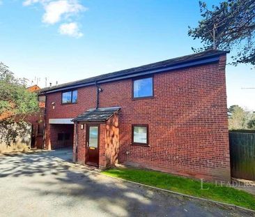 Lorne Street, Kidderminster, Worcestershire, DY10 - Photo 2