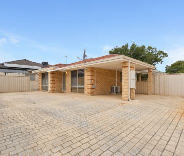 Private, Practical and Perfectly Positioned - Photo 1