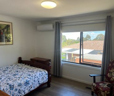 Endeavour Hills - Photo 2