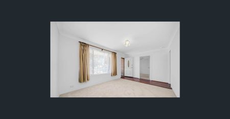 COMFORTABLE 4 BEDROOM 1 BATHROOM HOME - Photo 4