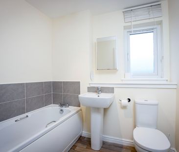 2 Bed Flat, Torwood Crescent, EH12 - Photo 6