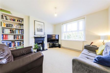 4 bedroom detached house to rent - Photo 2