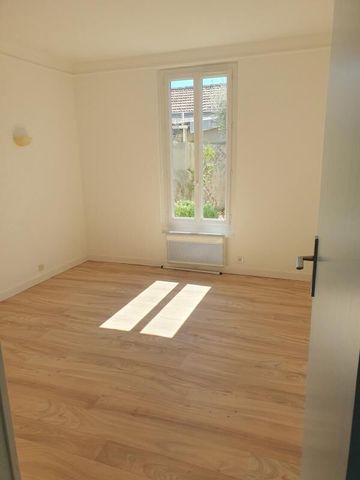 Appartement 2 pièces 53m2 MARSEILLE 12EME 950 euros - Photo 4