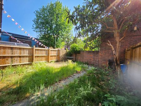 5 Bed Terraced House, Selden Walk, N7 - Photo 3
