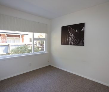 Fendalton – Two Bedrooms – beautiful setting - Photo 6