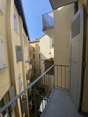 Location appartement 1 pièce - 24.68m² à Grenoble (38000) - Photo 1