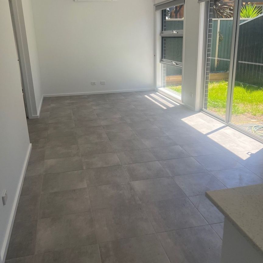 4 / 30 Macpherson Street, Dandenong - Photo 1