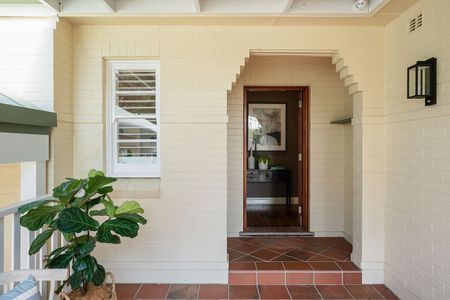 16 Wallalong Crescent, West Pymble - Photo 5