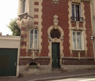 Location Appartement 1 pièce 29m² - Photo 4