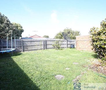 32 Amaroo Drive, 3196, Chelsea Heights Vic - Photo 1