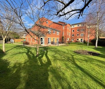 Addlestone Park, Addlestone, Surrey, KT15 - Photo 5