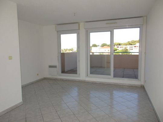 Location Appartement 5 pièces 108m² - Photo 1