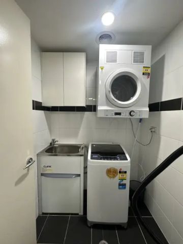 5 Crescent Street, Sydney - Photo 2