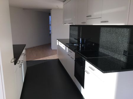 4,5 pièces au coeur de Montreux - Photo 2