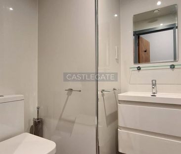 Studio to rent - Photo 6