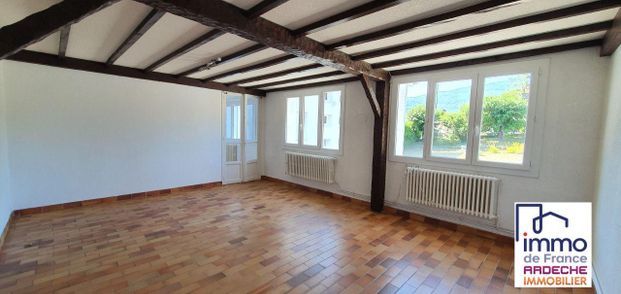Location Appartement 4 pièces 75m² PRIVAS 07000 - Photo 1
