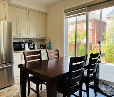 For Lease - 212 Spring Creek Drive, Hamilton, Ontario - Photo 2