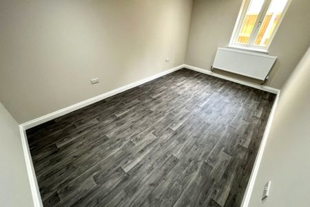 Old Market Street - Photo 2