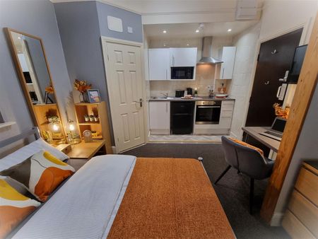 Richmond Road - Studio for 26/27 - Photo 2