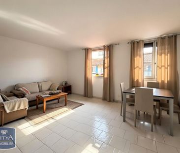 Location Appartement 1 pièce 35m² MONTAUBAN 82000 - Photo 1