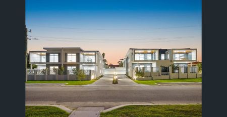 STUNNING APARTMENT IN HILLARYS! - Photo 3