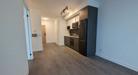 For Lease - 5 Defries Street Unit# 925, Toronto, Ontario - Photo 2