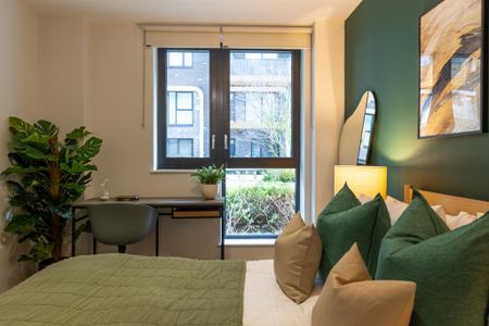 3 bedroom apartment to rent - Photo 4