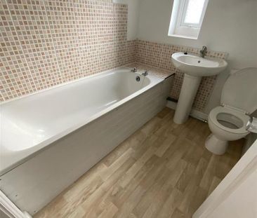 2 bedroom house to rent - Photo 4