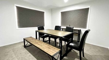 Flagstaff Family Home - Photo 2