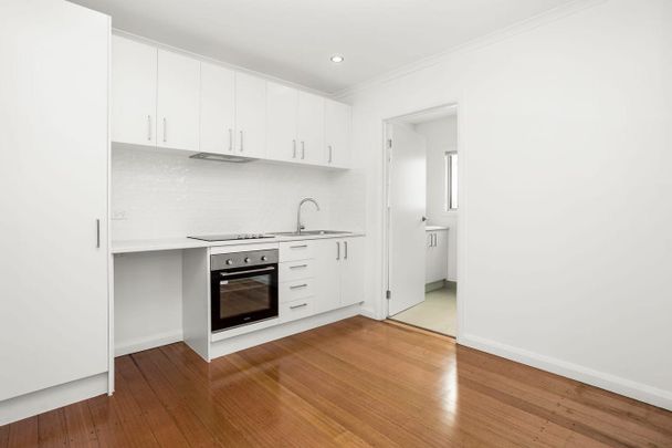 Live in Comfort and Style in the Heart of Yarraville! - Photo 1