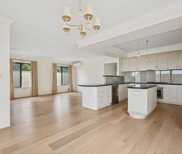 90 Tribute Street East - Photo 5