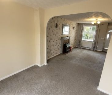 Curlew Close, Coalville, LE67 - Photo 2