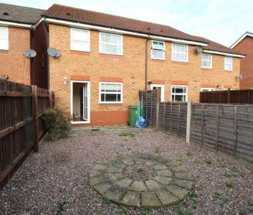 2 bedroom end of terrace house to rent - Photo 6