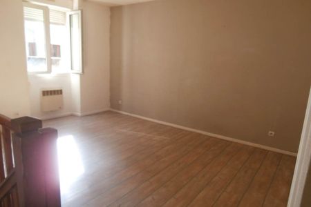 Maison de rue à louer à TAIN L'HERMITAGE - Photo 3