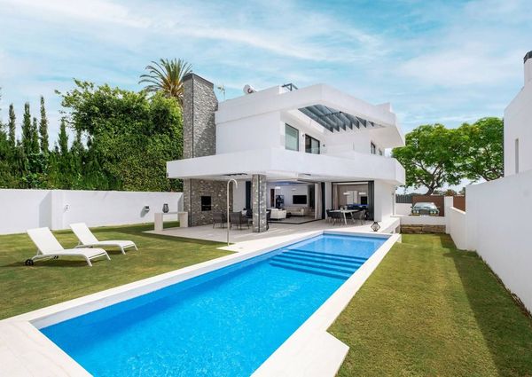Luxury Villa for rent in San Pedro de Alcántara, Spain
