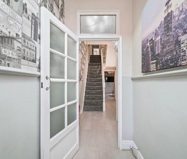 7 bedroom terraced house to rent - Photo 1