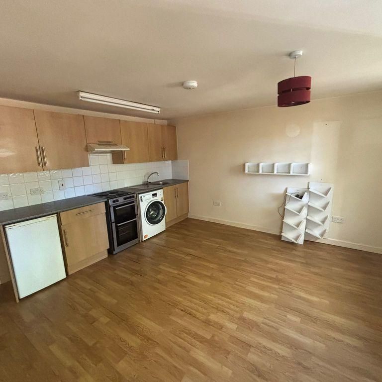 1 bedroom property to rent - Photo 1