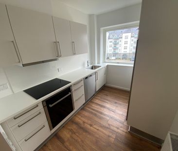 Parkvej 4,2.th. 6000 Kolding – LEJLIGHED MED ALTANER OG PARKERING - Photo 5