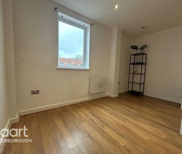 2 bedroom apartment to rent - Photo 4