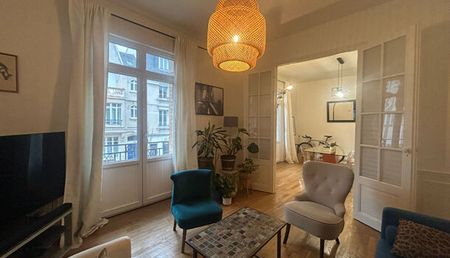 Appartement 3 pièces 60m2 REIMS 701 euros - Photo 2