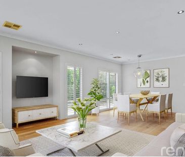 SPACIOUS FAMILY LIVING WITH STYLE & COMFORT! - Photo 1