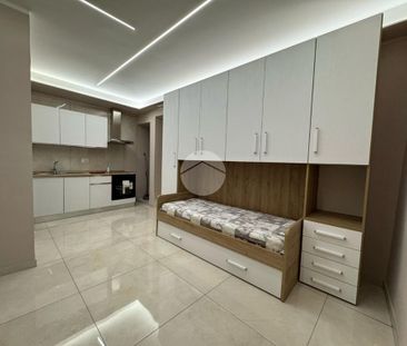 Monolocale in affitto - Photo 1