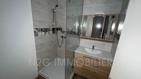 Location Appartement 2 pièces 40m² GRASSE 06130 - Photo 5