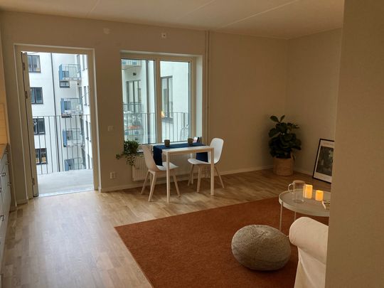 Rosenapelgatan 32 - Foto 1