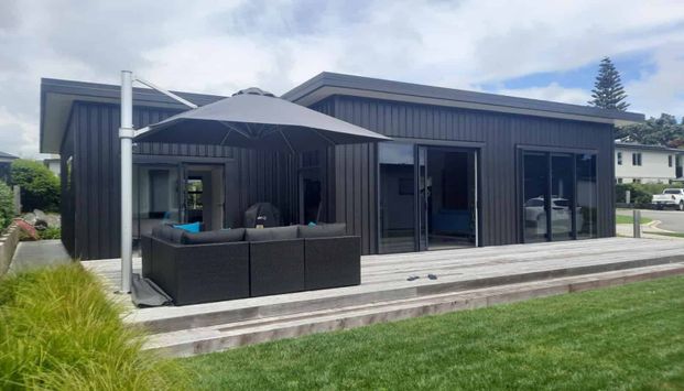 Executive three-bedroom home - Photo 1