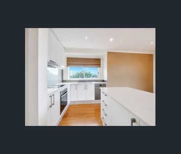 Modern Coastal Retreat in Peaceful Chiton - Photo 6