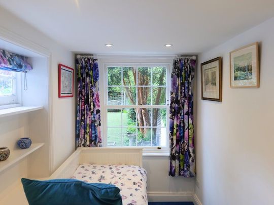 5 bedroom townhouse to rent - Photo 1
